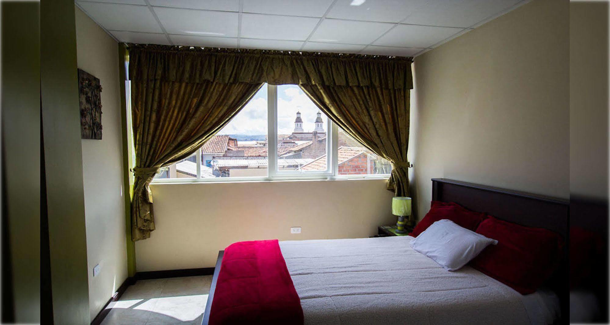 Hotel Las Gardenias Cuenca Kültér fotó