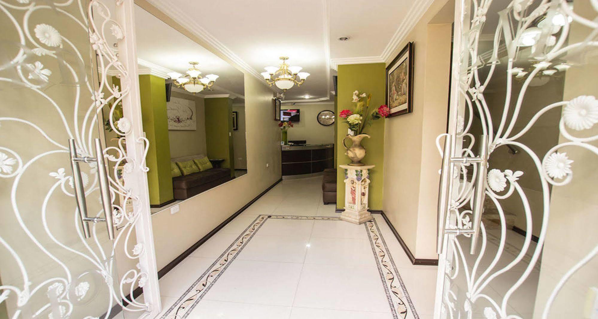 Hotel Las Gardenias Cuenca Kültér fotó
